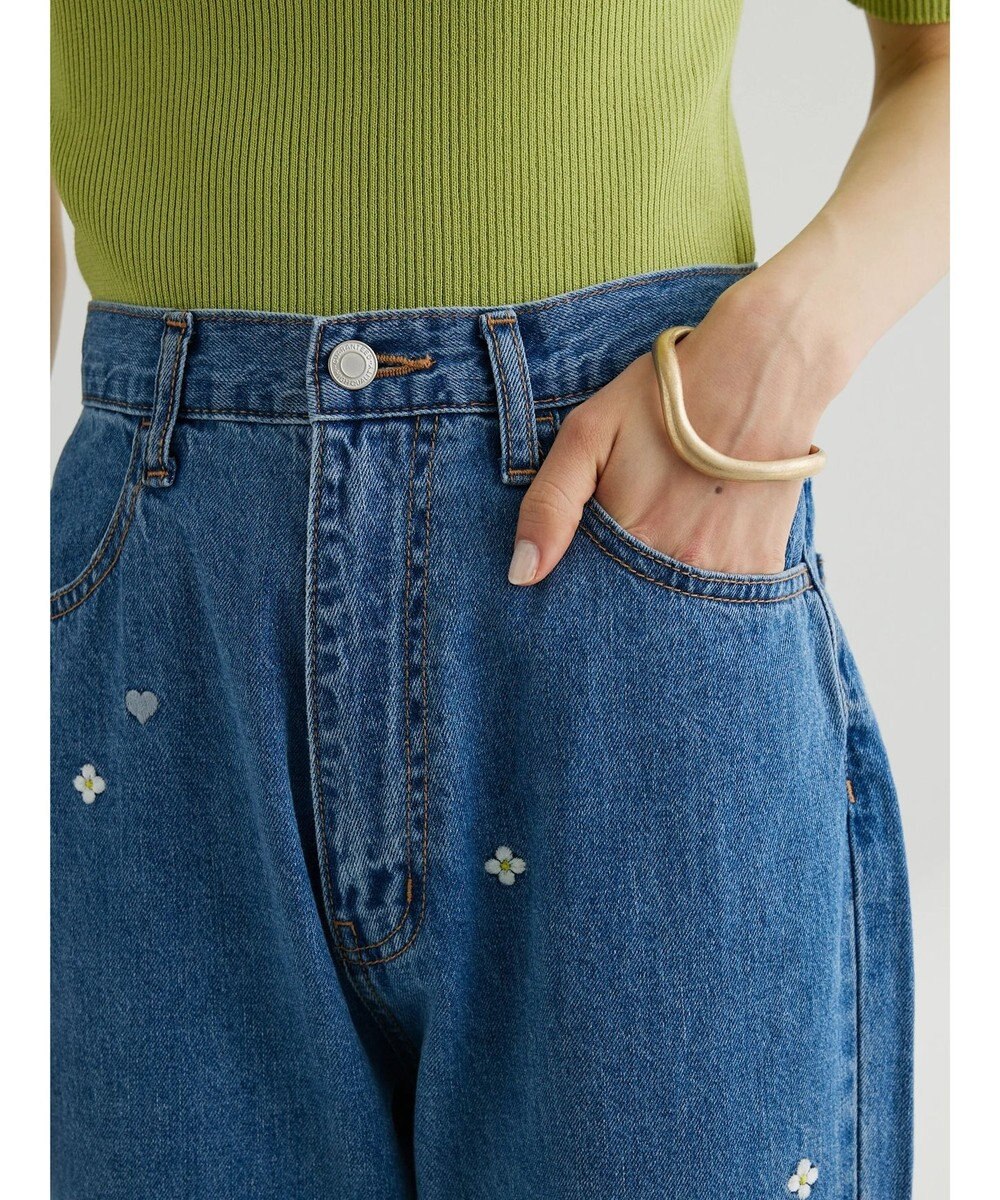 Green Parks ・Ｄｏｕｂｌｅ　Ｆｌａｇｓ　ハナ＆ハート　刺繍デニムパンツ 