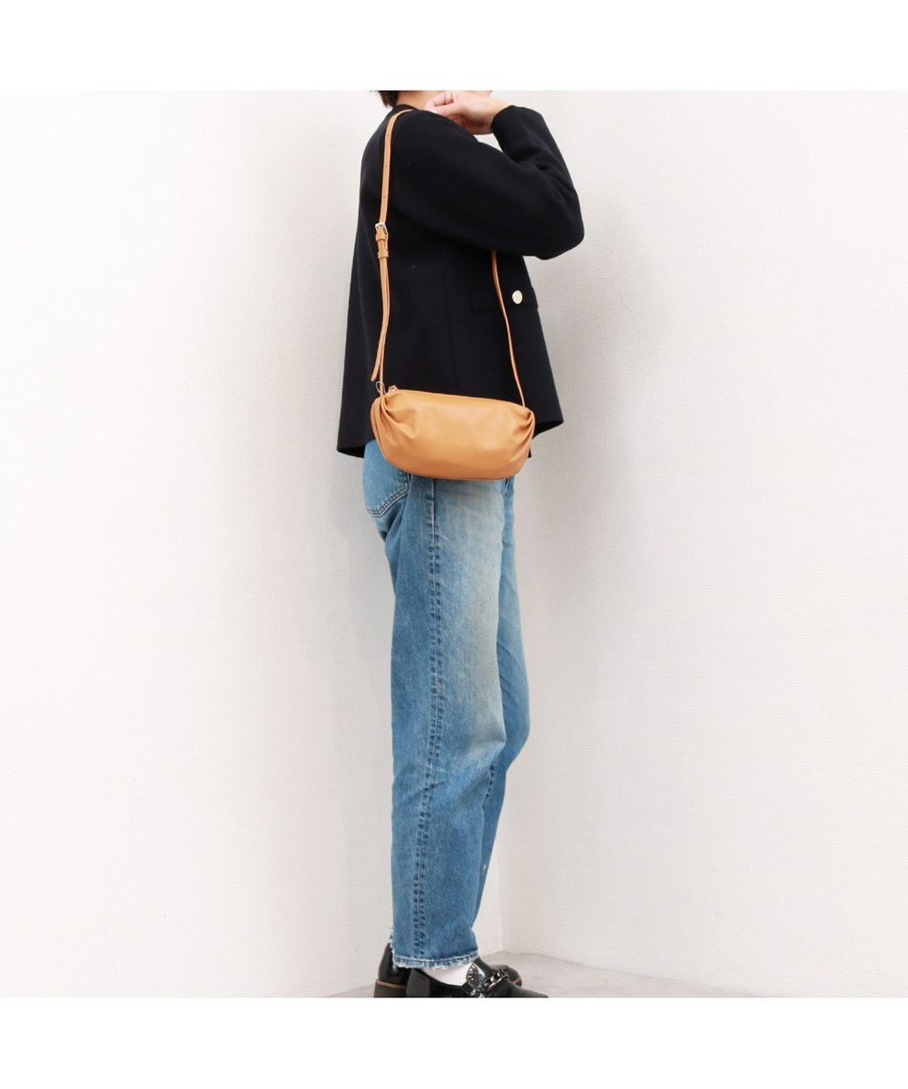 UNBILLION カシュカシュ cachecache / ギョウザ型ミニショルダー 