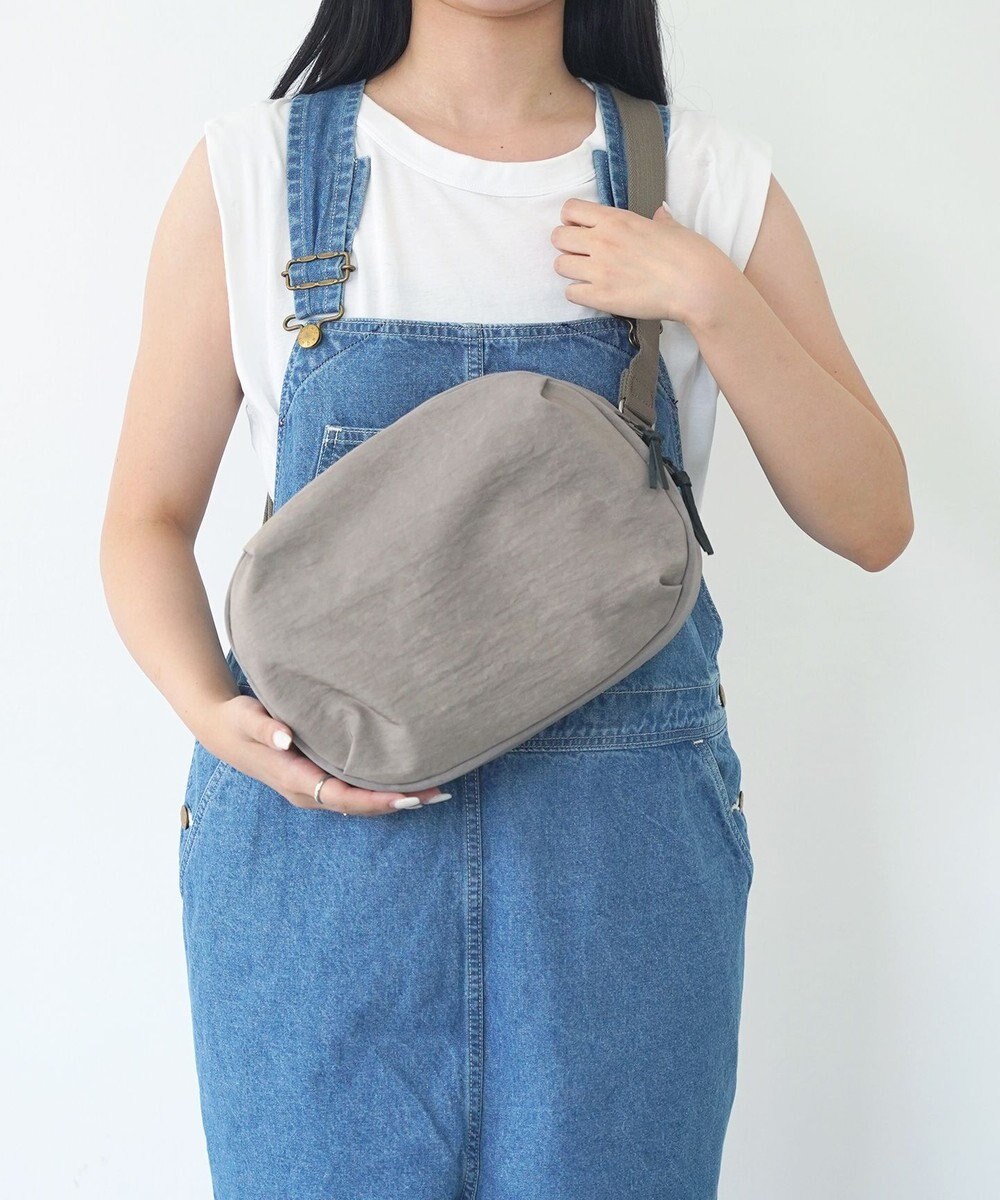 NIZYU KANO FUKUI SIWAナイロンボディバッグ Mサイズ 