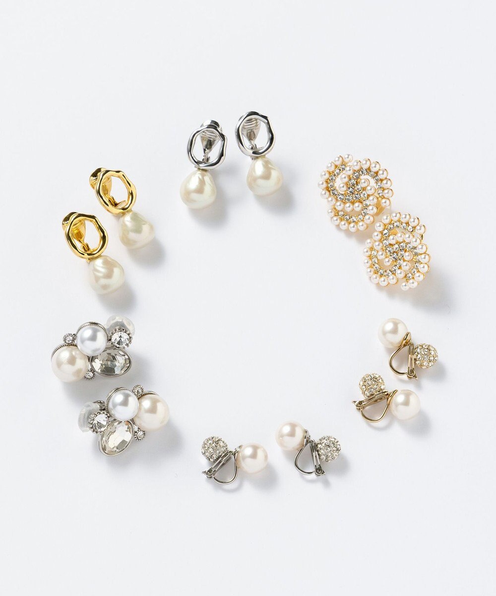 23区 パールMIXトライアングル イヤリング 