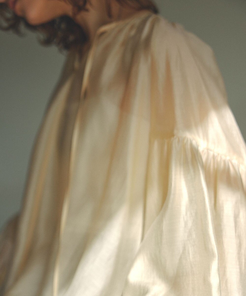 UNFILO シアーギャザーブラウス 