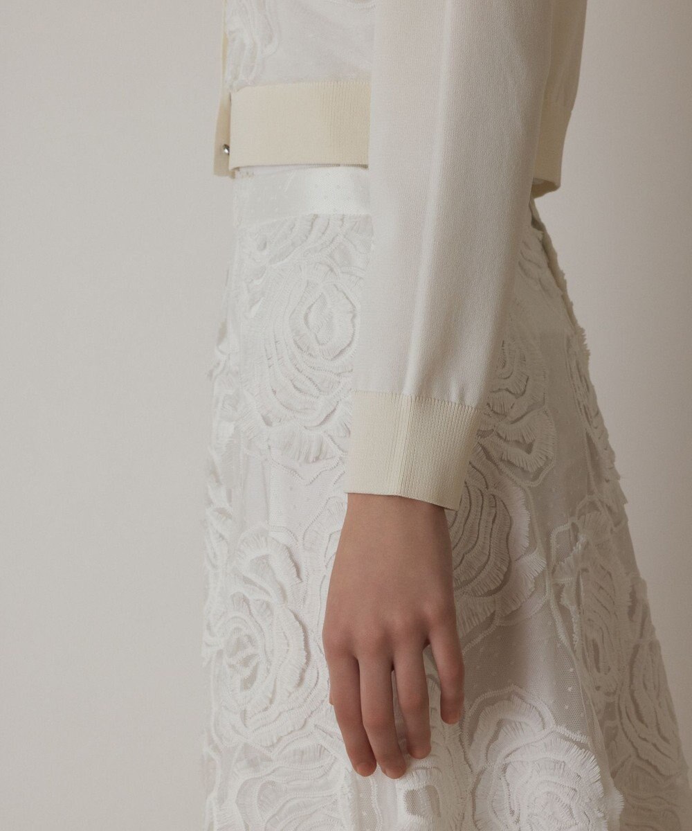 GRACE CONTINENTAL ローズ刺繍ニットカーディガン 