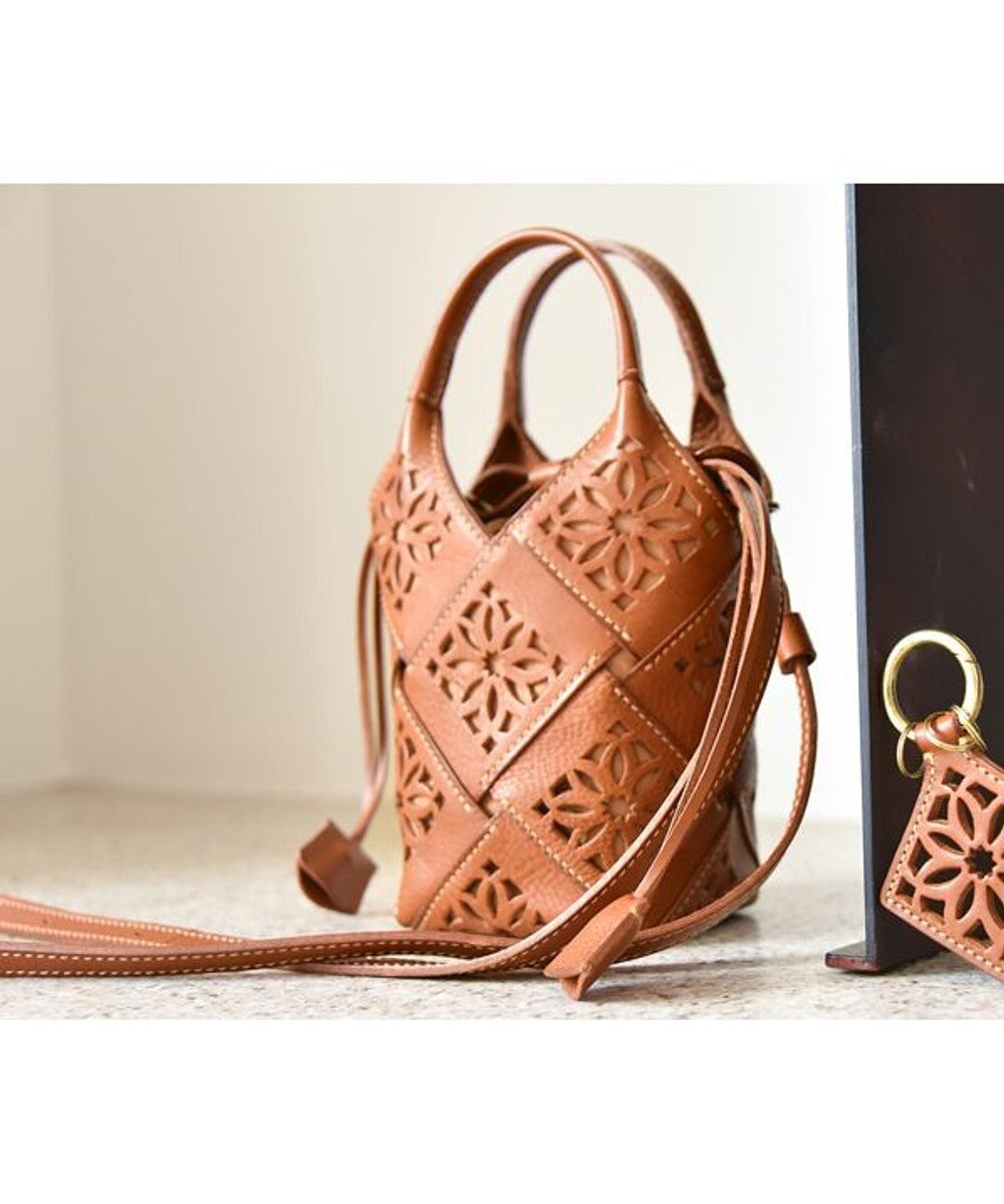 genten サステナブルカットワーク ポシェット 