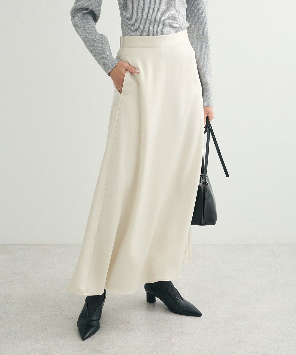 Green Parks ・Ｐｅｔｉｔ　Ｆｌｅｕｒ　サテンフレアスカート 