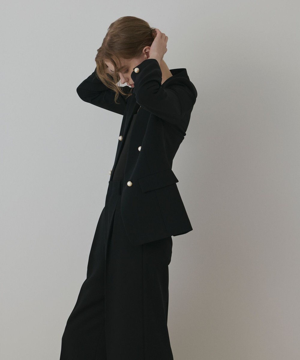 GRACE CONTINENTAL パールボタンノーカラージャケット 