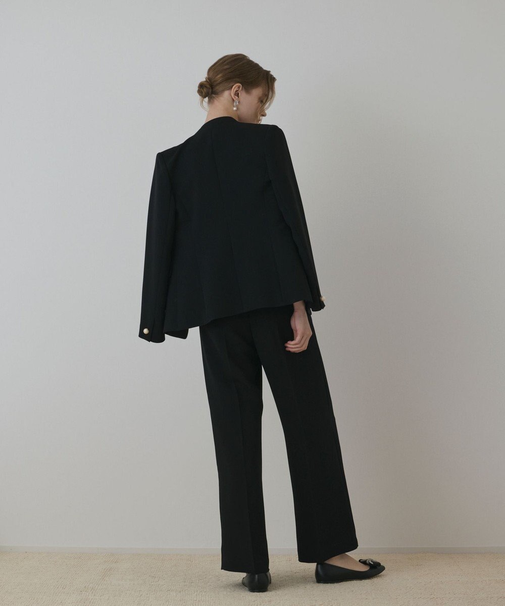 GRACE CONTINENTAL パールボタンノーカラージャケット 