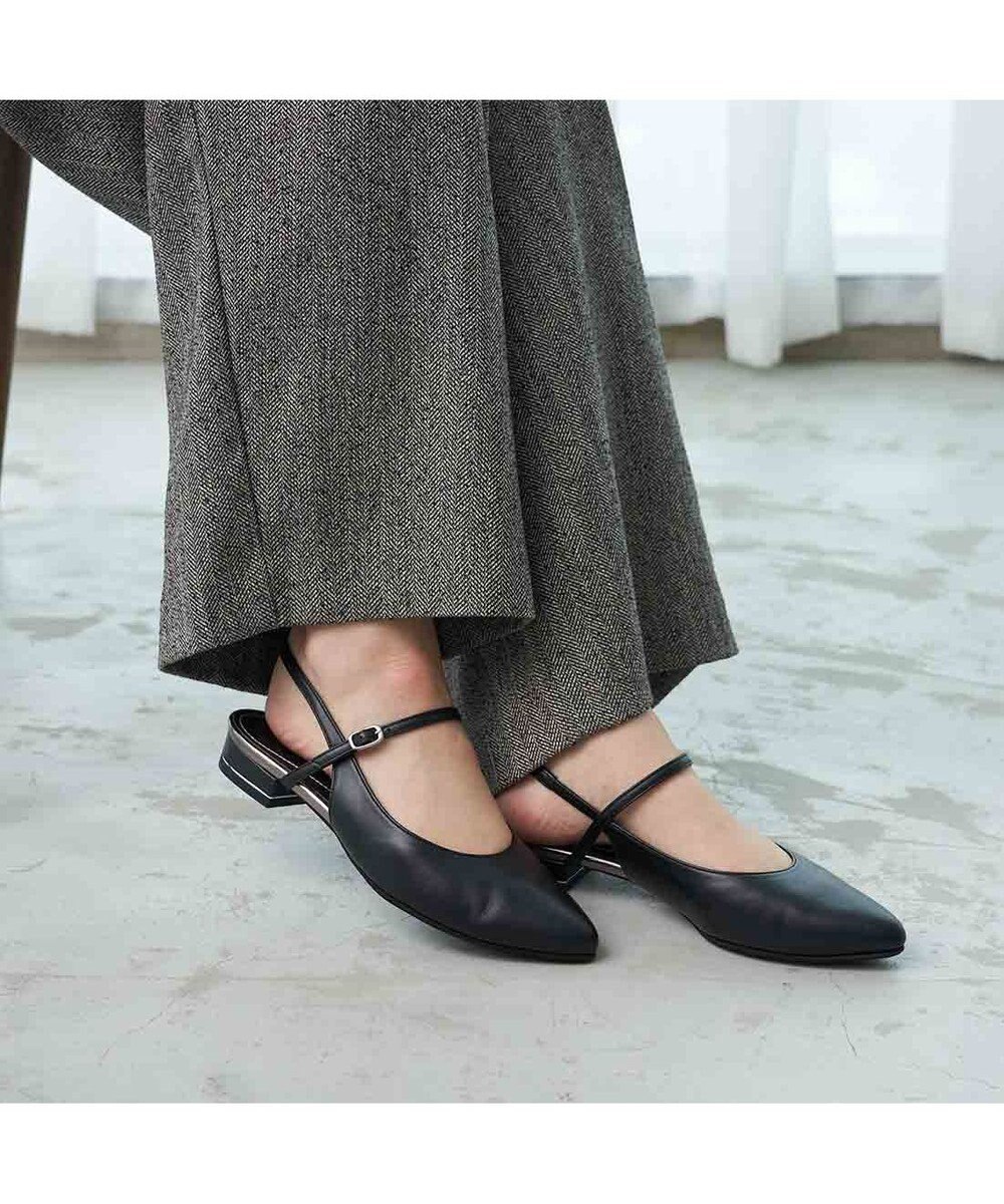 Riz raffinee バックストラップパンプス 