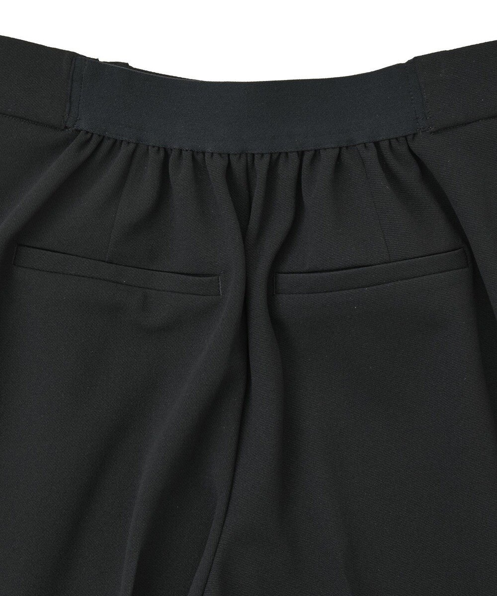 Green Parks きれいシルエットパンツ（テーパード） 