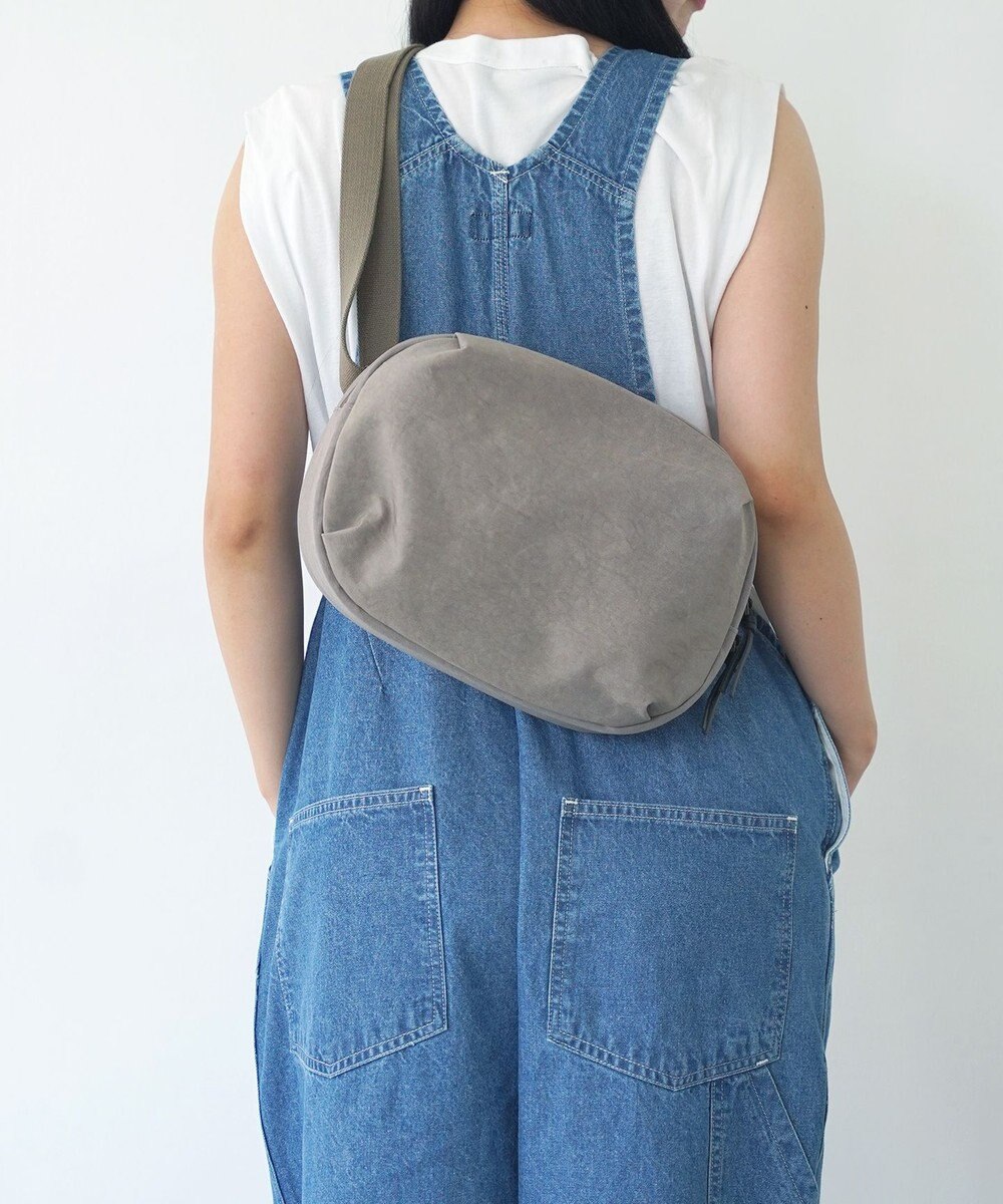 NIZYU KANO FUKUI SIWAナイロンボディバッグ Mサイズ 