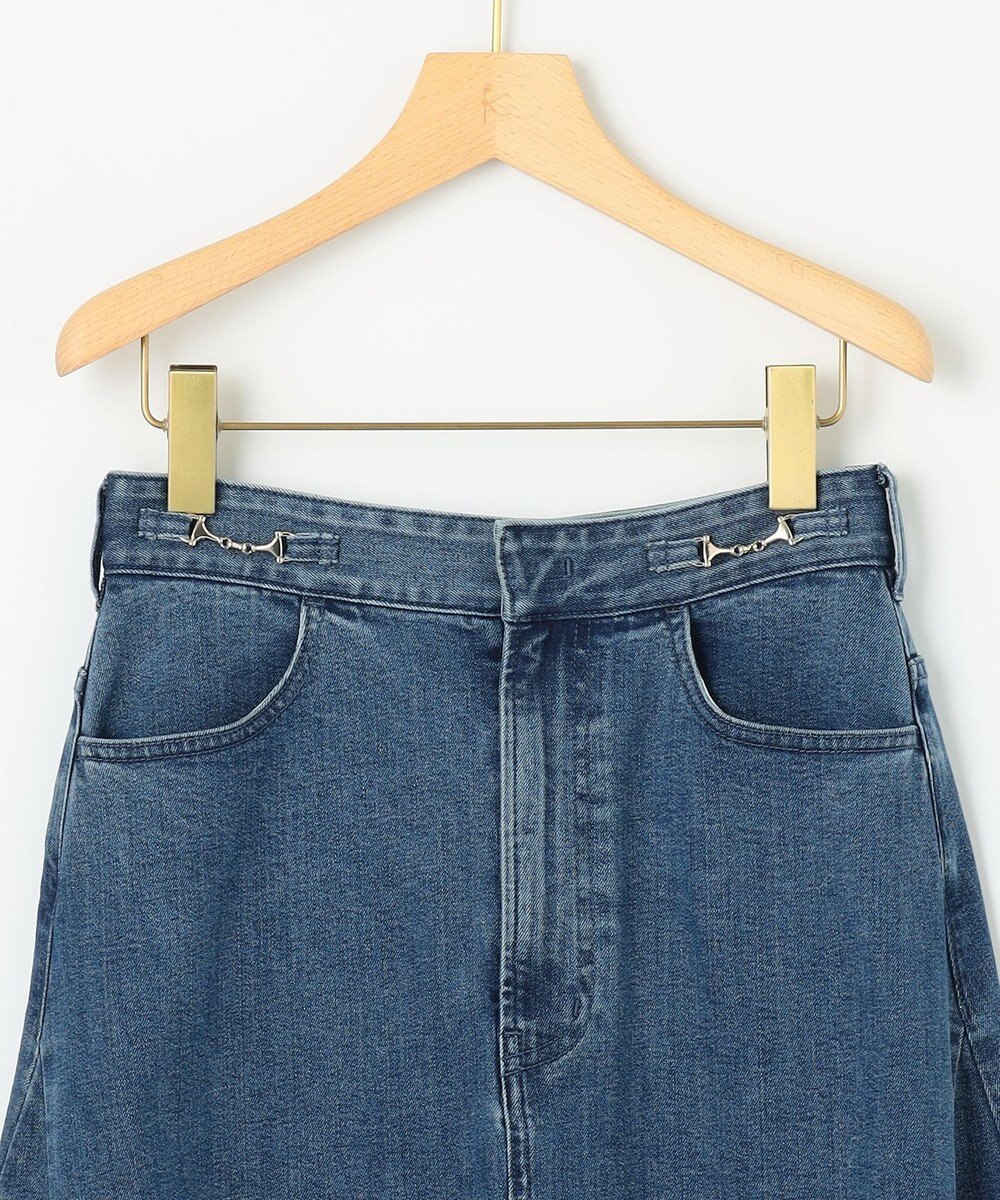 組曲 ライトデニム ビット付きフレアスカート 