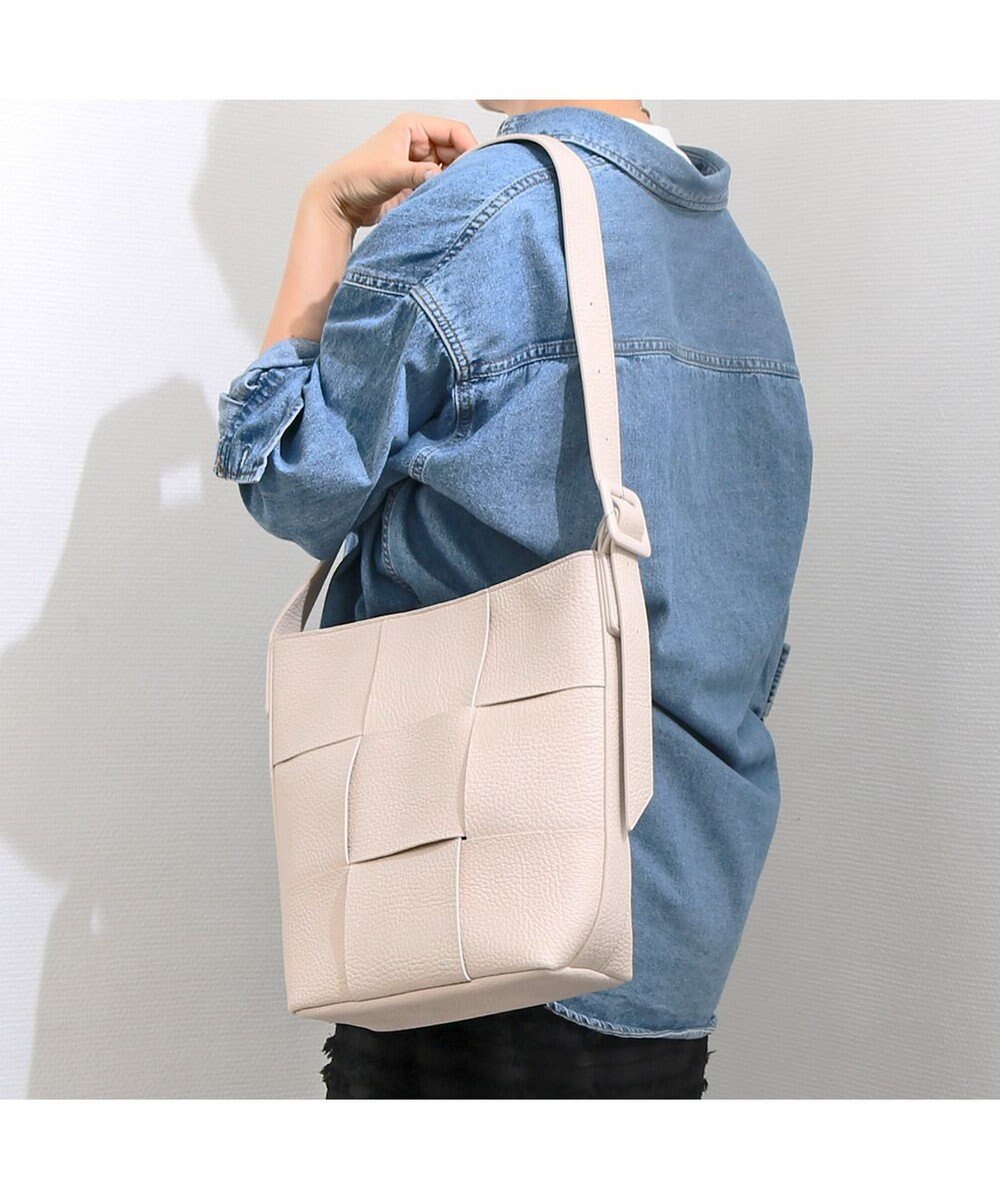 UNBILLION カシュカシュ cachecache / イントレチャートショルダーバッグ 