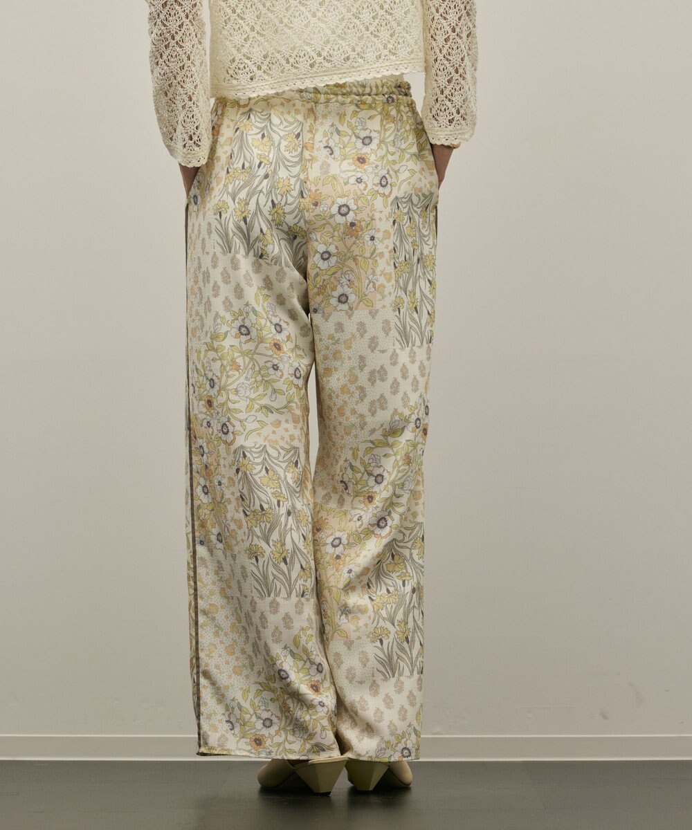 GRACE CONTINENTAL プリントイージーパンツ 