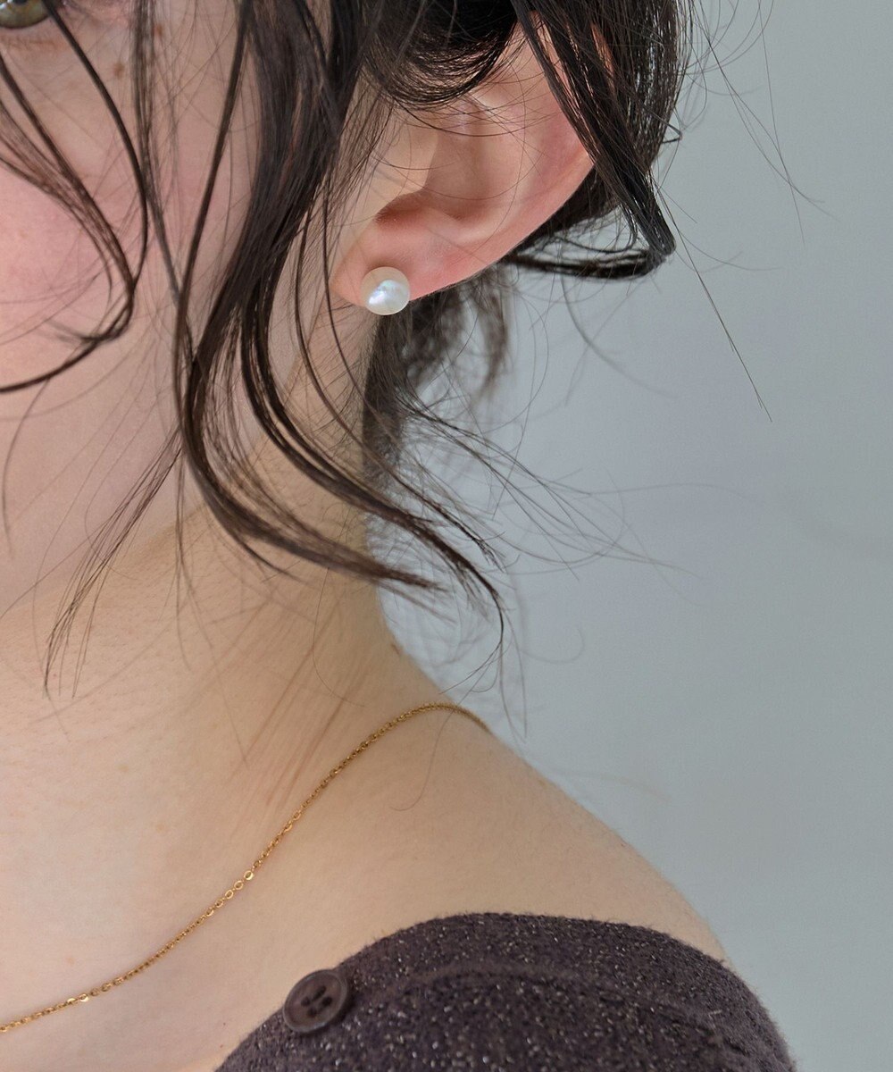 Phoebe 〈金属アレルギー対応〉シェルパール クラシックスタッドピアス 　0.8mmパール 