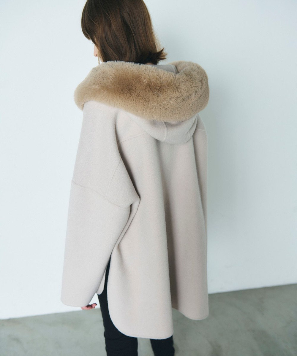 GRACE CONTINENTAL フードファーリバーポンチョ 