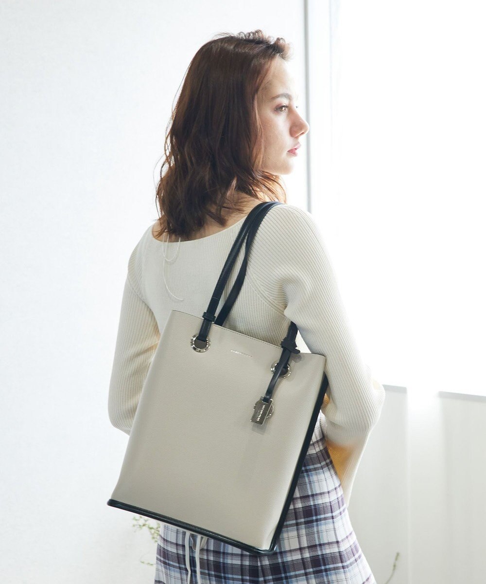 style code 【MERCURYDUO/マーキュリーデュオ】メタルアイレット　縦長トートバッグ 推し活ラージバッグ 縦長ショルダーバッグ 