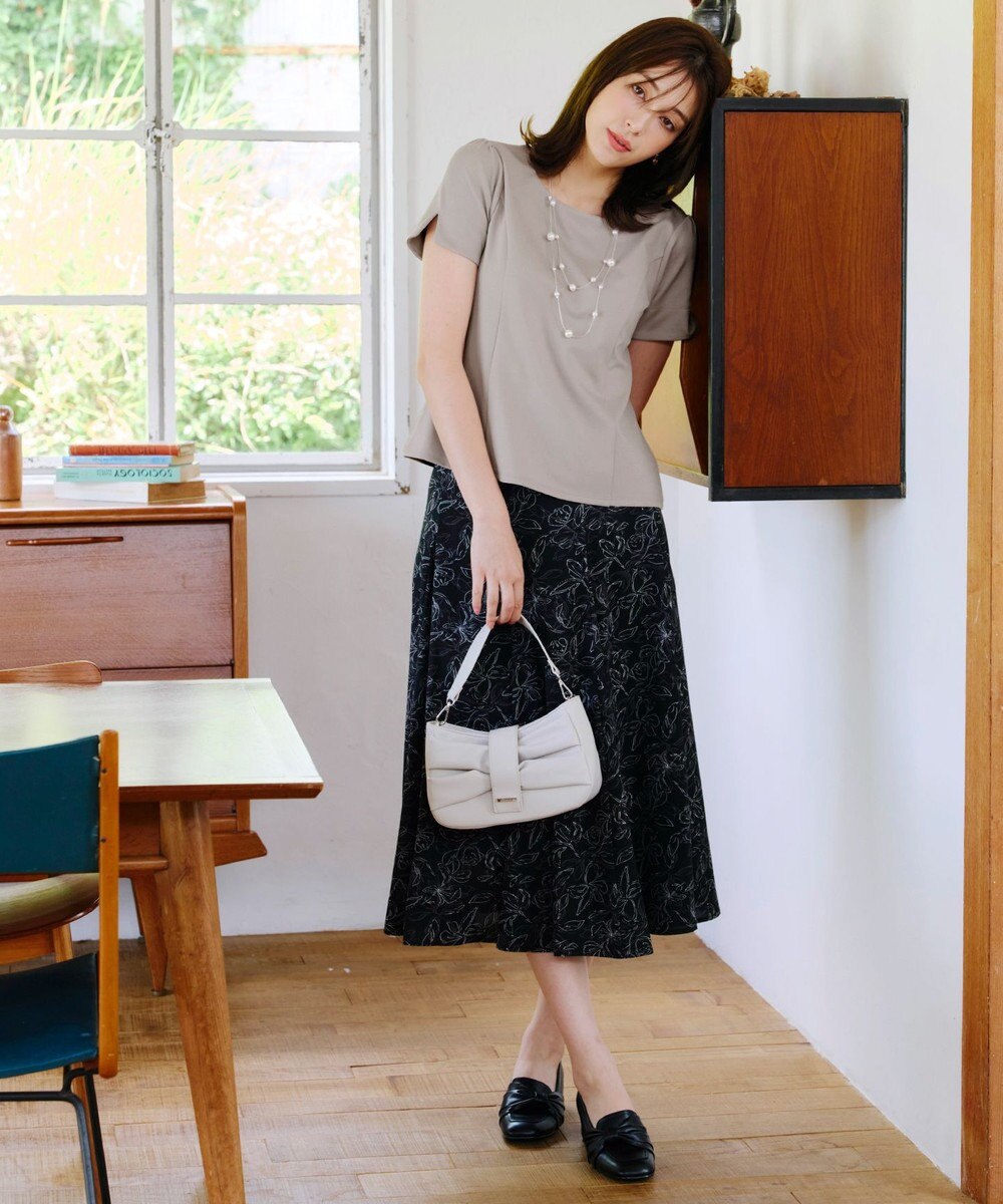 Tiaclasse 【UVカット・吸水速乾】 “きれい見え” パネルラインカットソートップス 