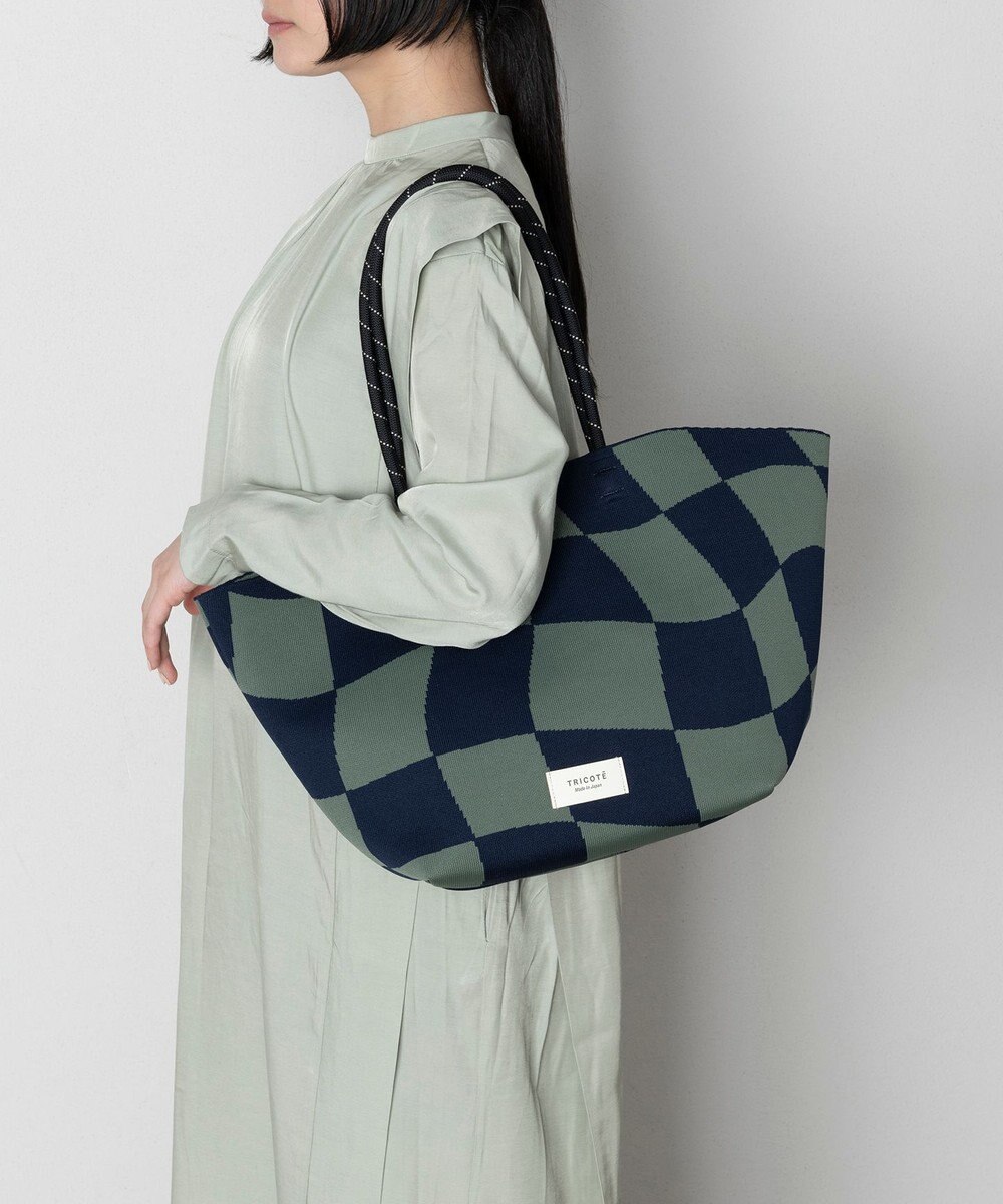 TRICOTE 【軽くて丈夫】FLOW ブロックチェック バッグ 