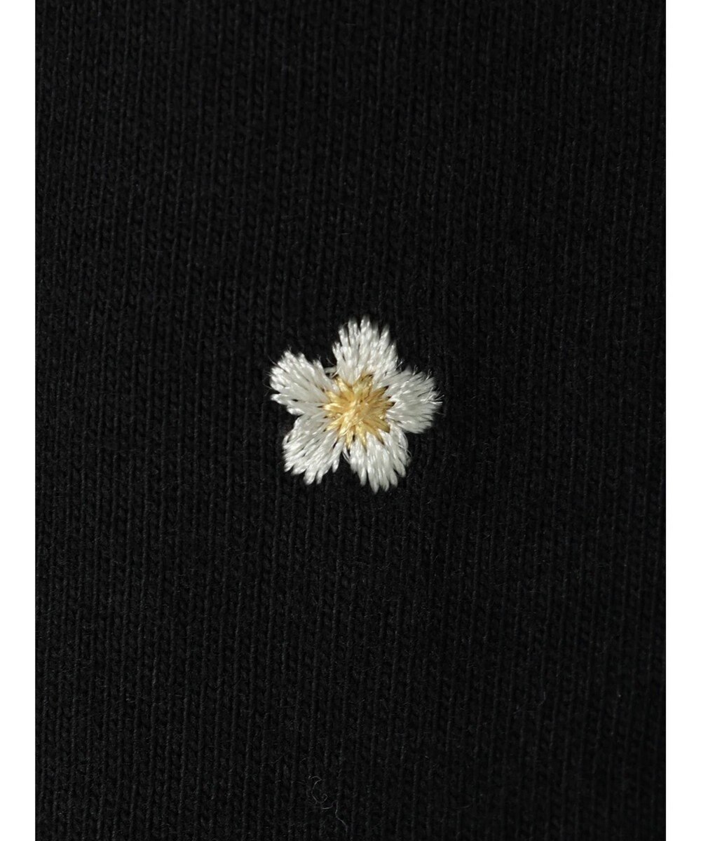 Green Parks ・Ｄｏｕｂｌｅ　Ｆｌａｇｓ　フラワー刺繍Ｔシャツ 