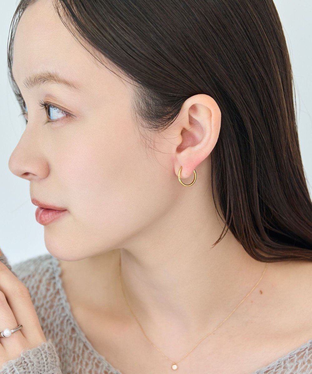 Phoebe 〈金属アレルギー対応〉バランスパールフープイヤリング　ゴールド/ステンレス/大ぶり/存在感◎/主役級 