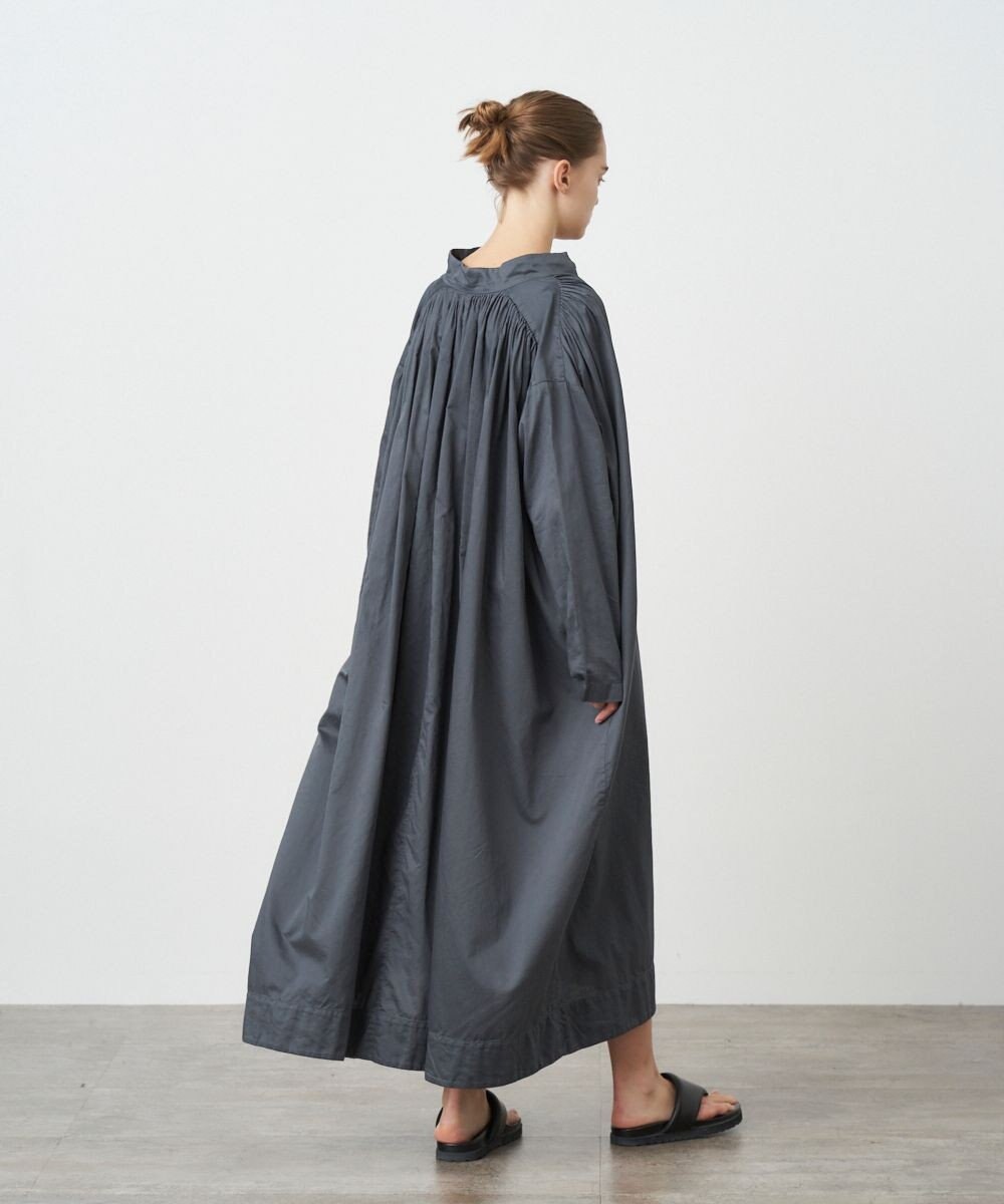 ATON MICRO COTTON SATIN | ギャザードレス 