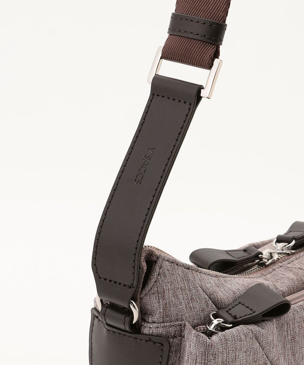 Y'SACCS ストリームラインポシェット 