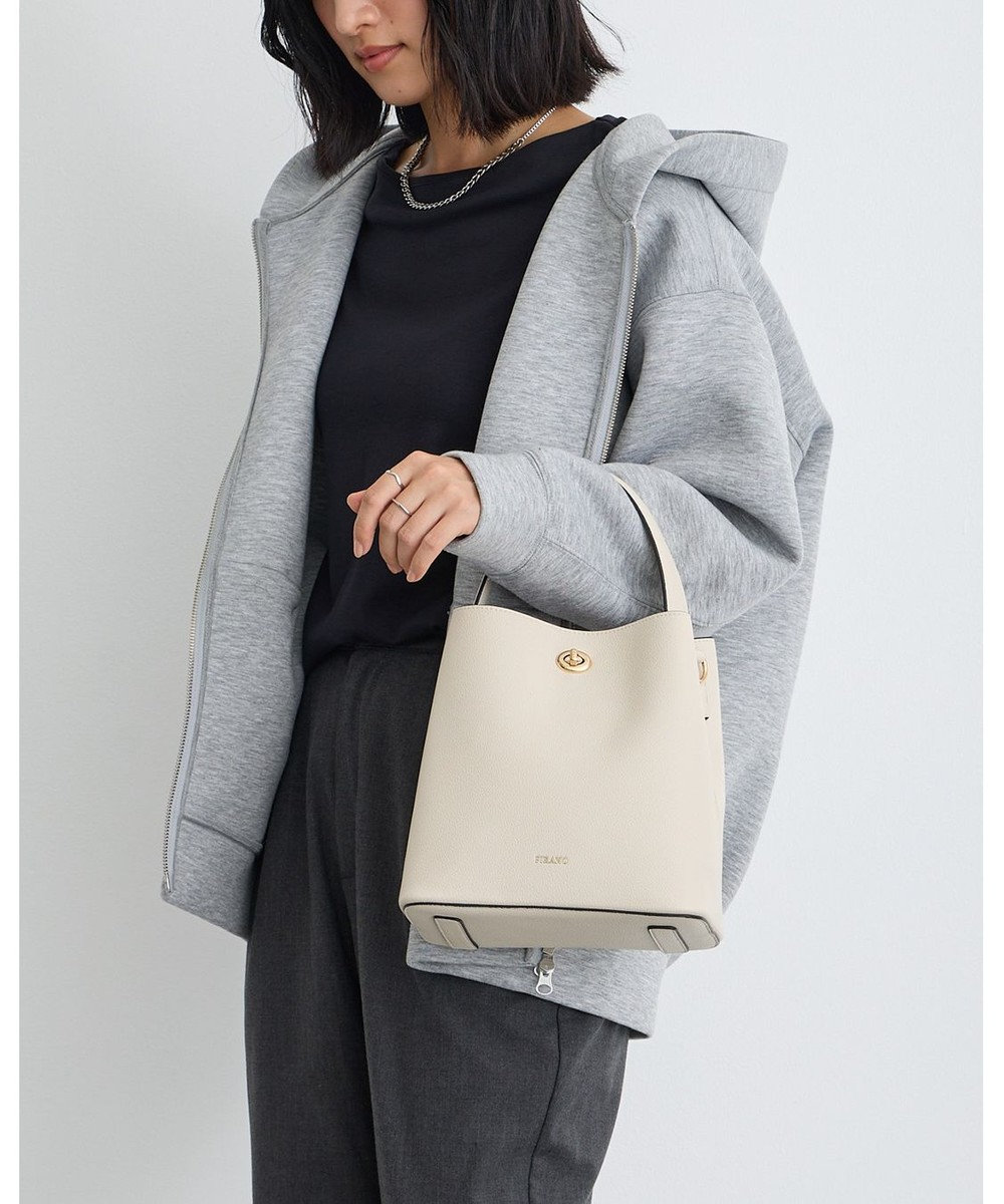 MioFIRANO ツイストロックボックスハンドバッグ 3WAY　FIRANO フィラノ 