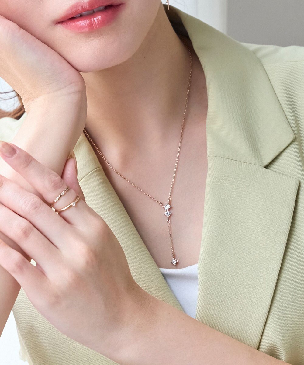 Phoebe 【金属アレルギー対応】ラディアンスビジューYラインネックレス　シャンパンゴールド 