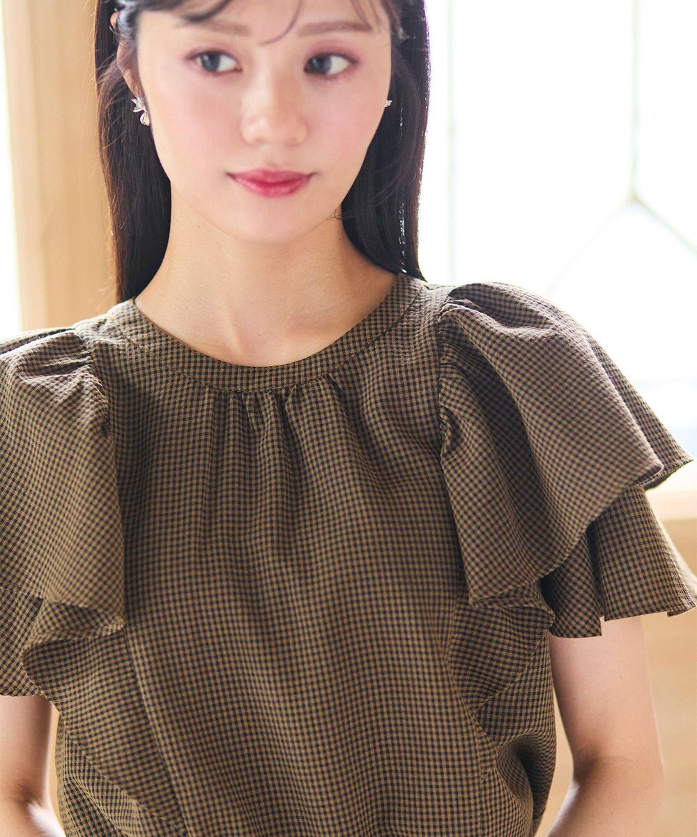 Feroux 【洗える】袖フリルブラウス 