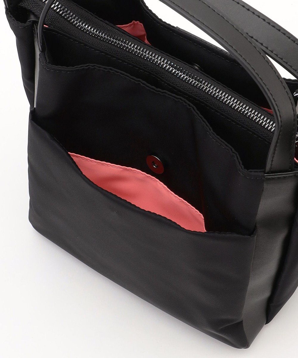 Y'SACCS 【大人のおしゃれ手帖10月号掲載】市川実和子×Y'SACCS　ナイロンすっきりミニマムトート 