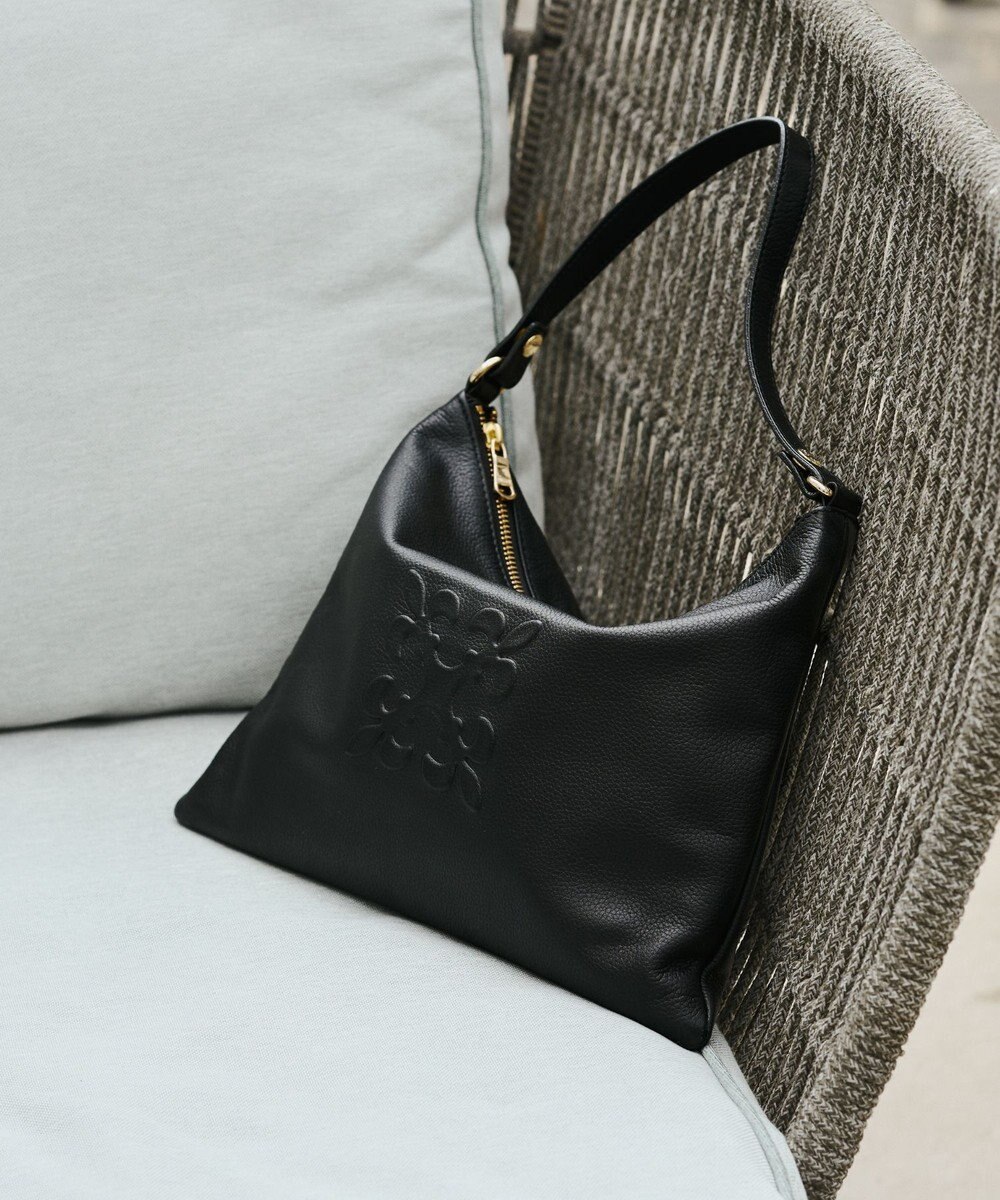 russet エンボスモノグラムショルダーバッグ(CE-1547) 