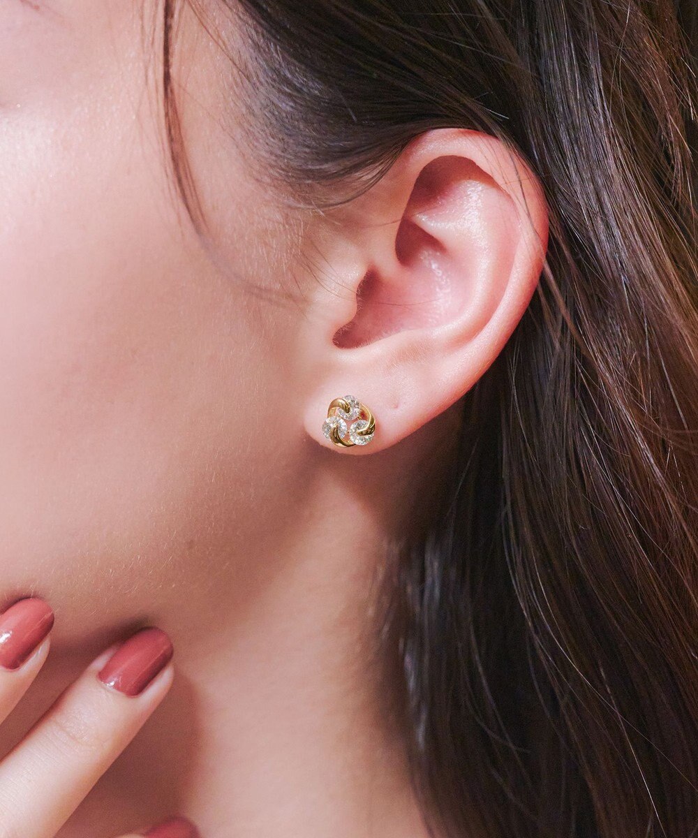 Tiaclasse 【安田美沙子さん着用・金属アレルギー対応】スウィングストーンピアス/イヤリング 