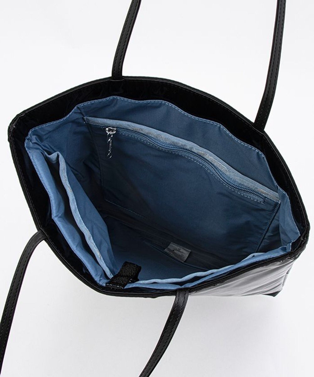 LeSportsac VERTICAL CITY TOTE/アップタウンブラックシャイン/ブラック 