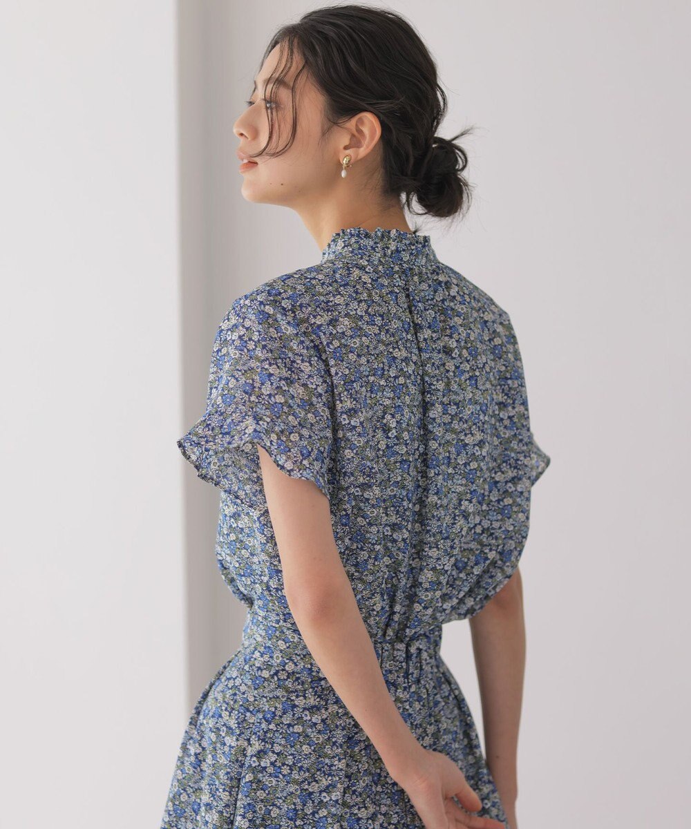 組曲 フラワーガーデンプリント ブラウス 