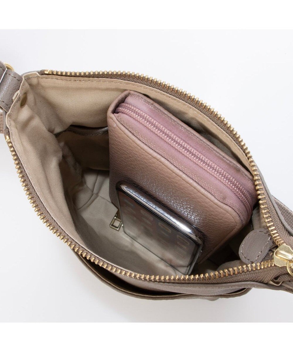 UNBILLION アトランタ ATLANTA / 牛革縦ミニショルダー 