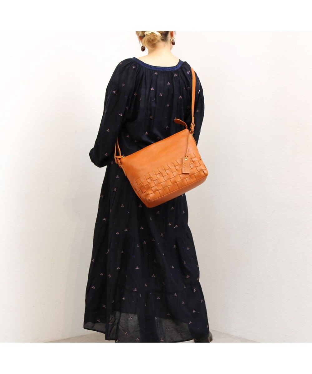 UNBILLION アトランタ ATLANTA / 牛革メッシュショルダー 