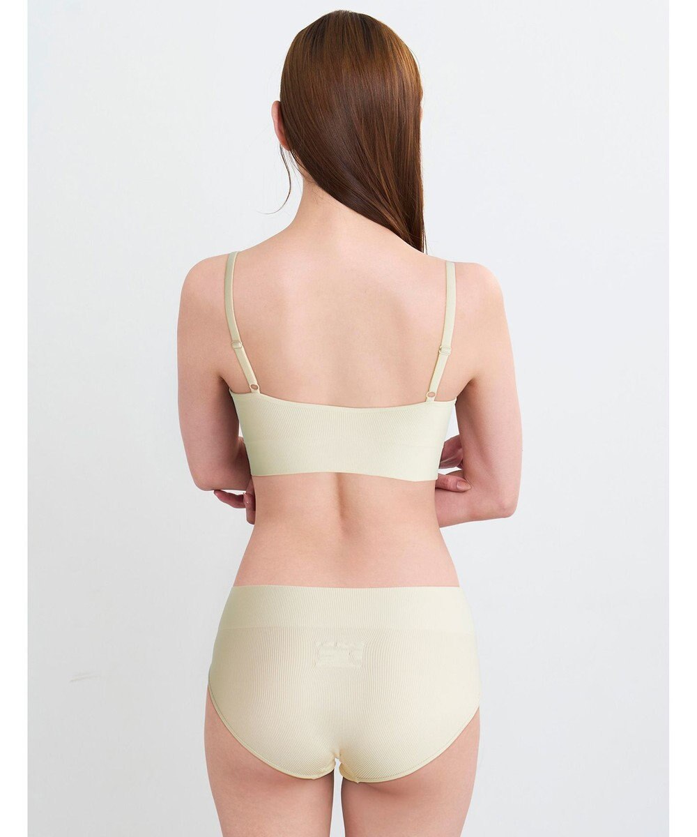 WACOAL ノンワイヤーブラ 【GOCOCi ゴコチ】 ぴったりフィット アンダー部分のズレを軽減 洗濯機洗い可能(ネット使用) ブラトップ レディース ハーフトップ CGG255 /ワコール 