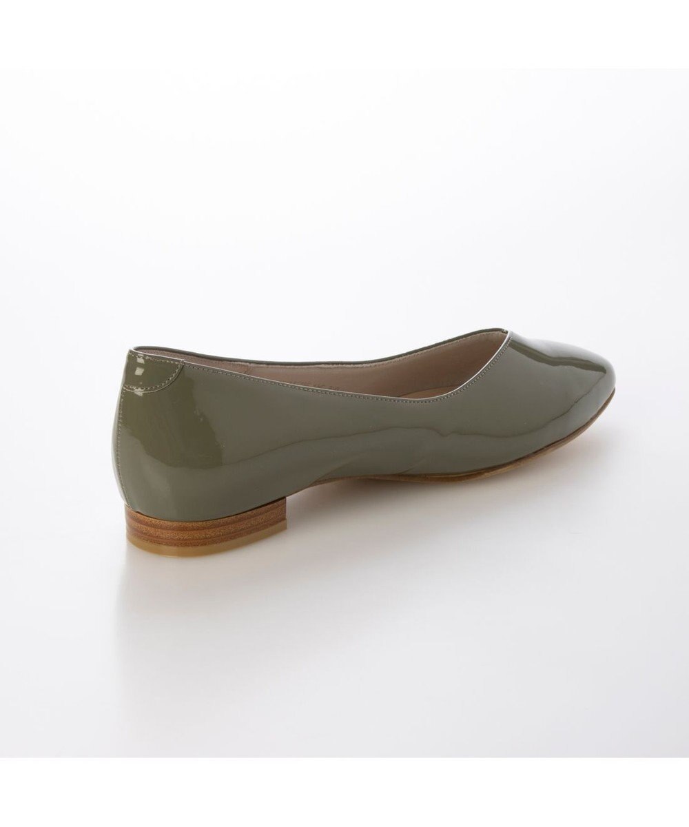 ing <ing>【WEB限定】【レイン対応】Vカットパンプス 