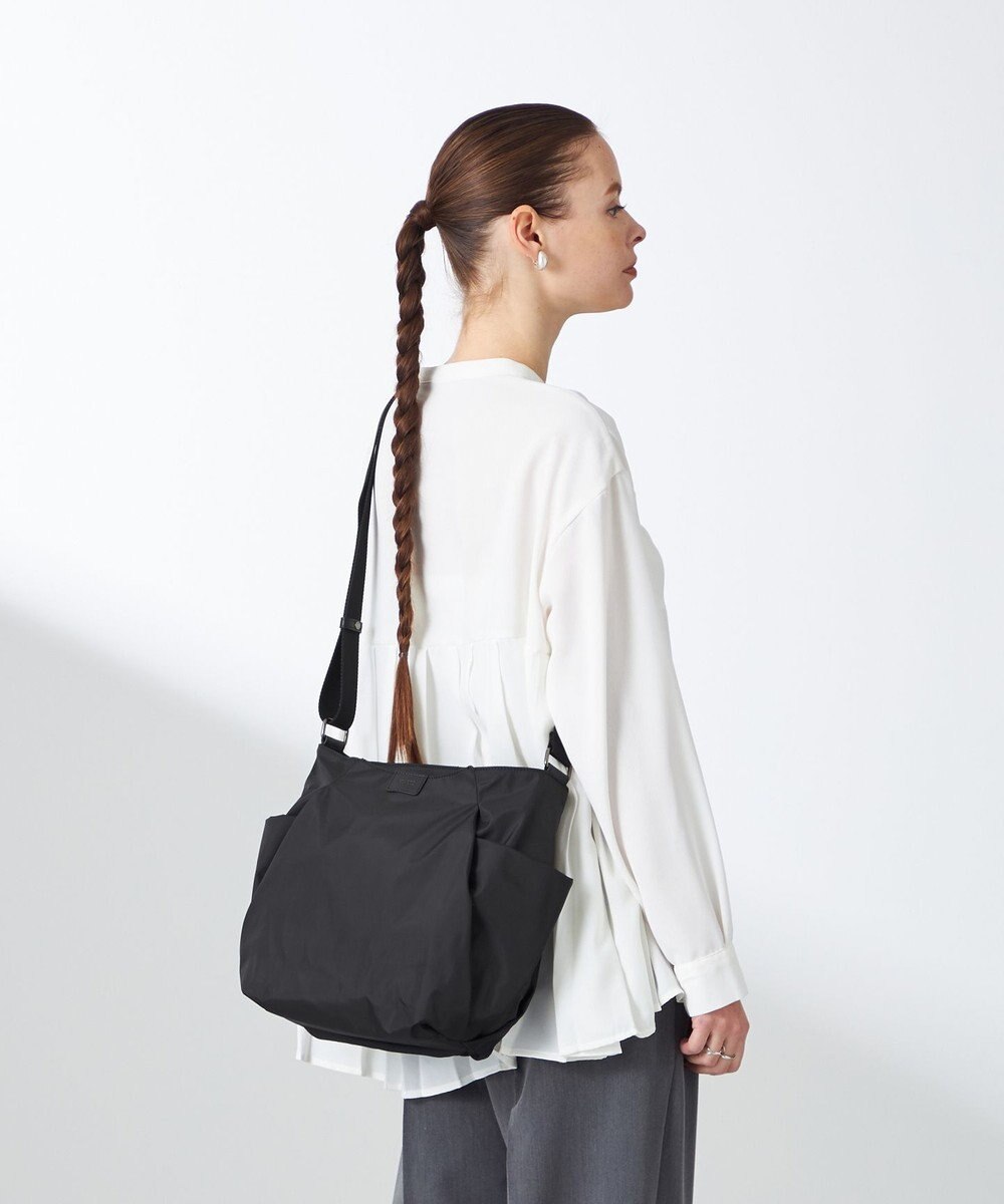 Y'SACCS 【ナイロンタフタ】トラベルショルダー 