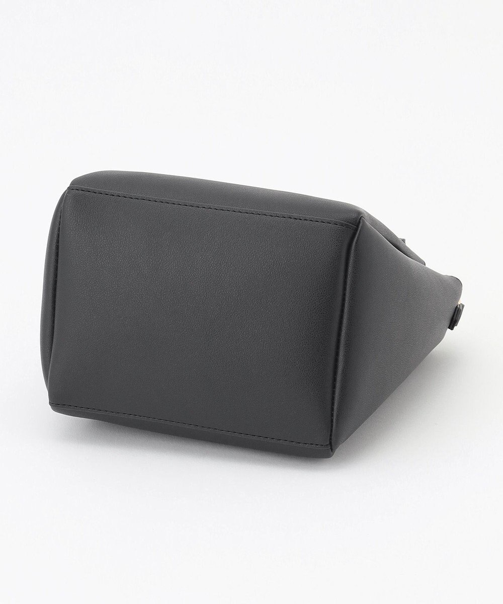 ANY マジカルライト縦型ショルダーバッグ 