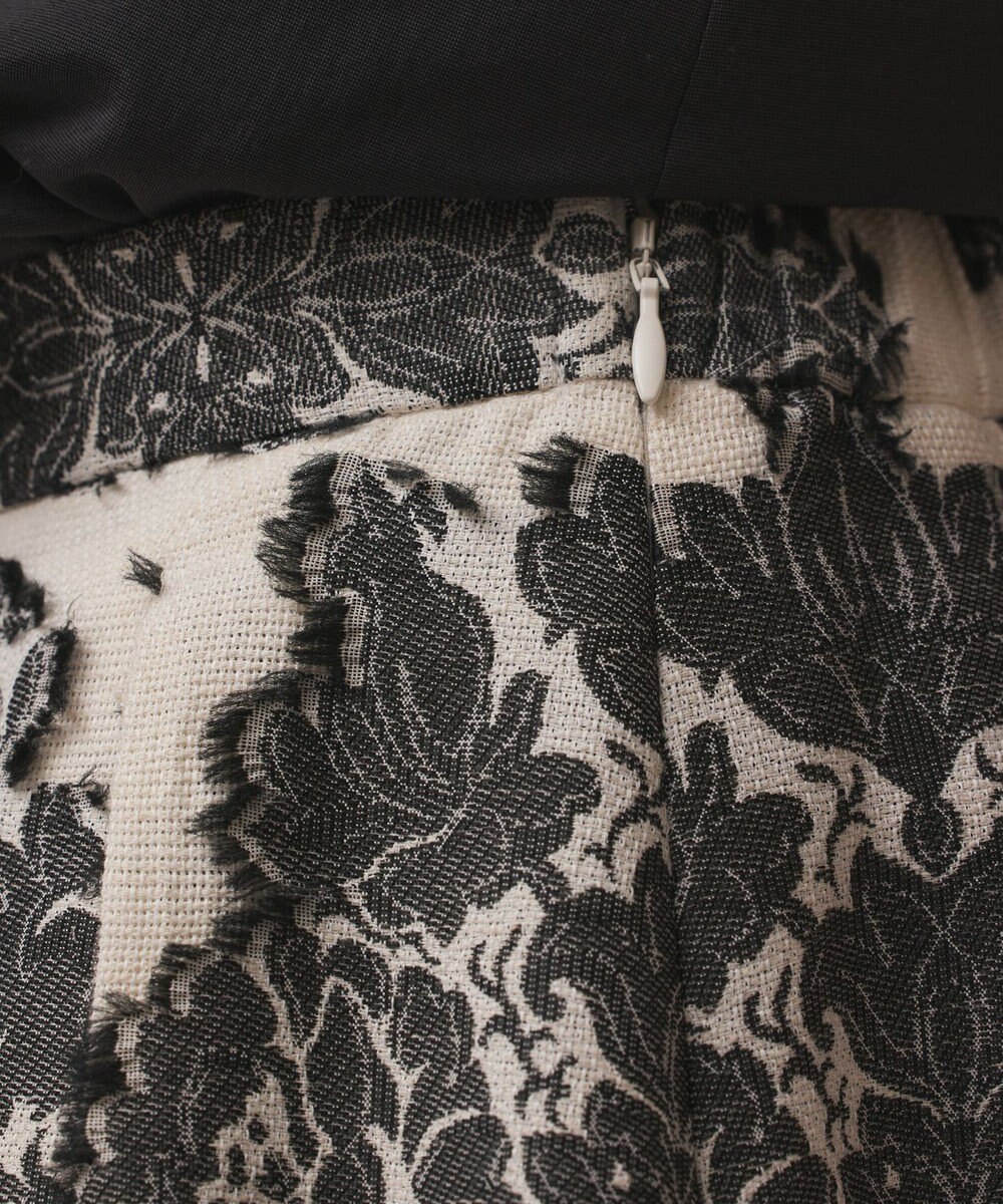 GRACE CONTINENTAL ダマスクジャガードタックスカート 