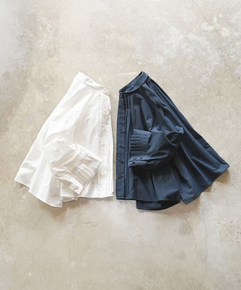 muuc 〈遠州織物の工場で織られた上質な涼しいコットン100%生地〉プリーツ八分袖のタックデザインブラウス 