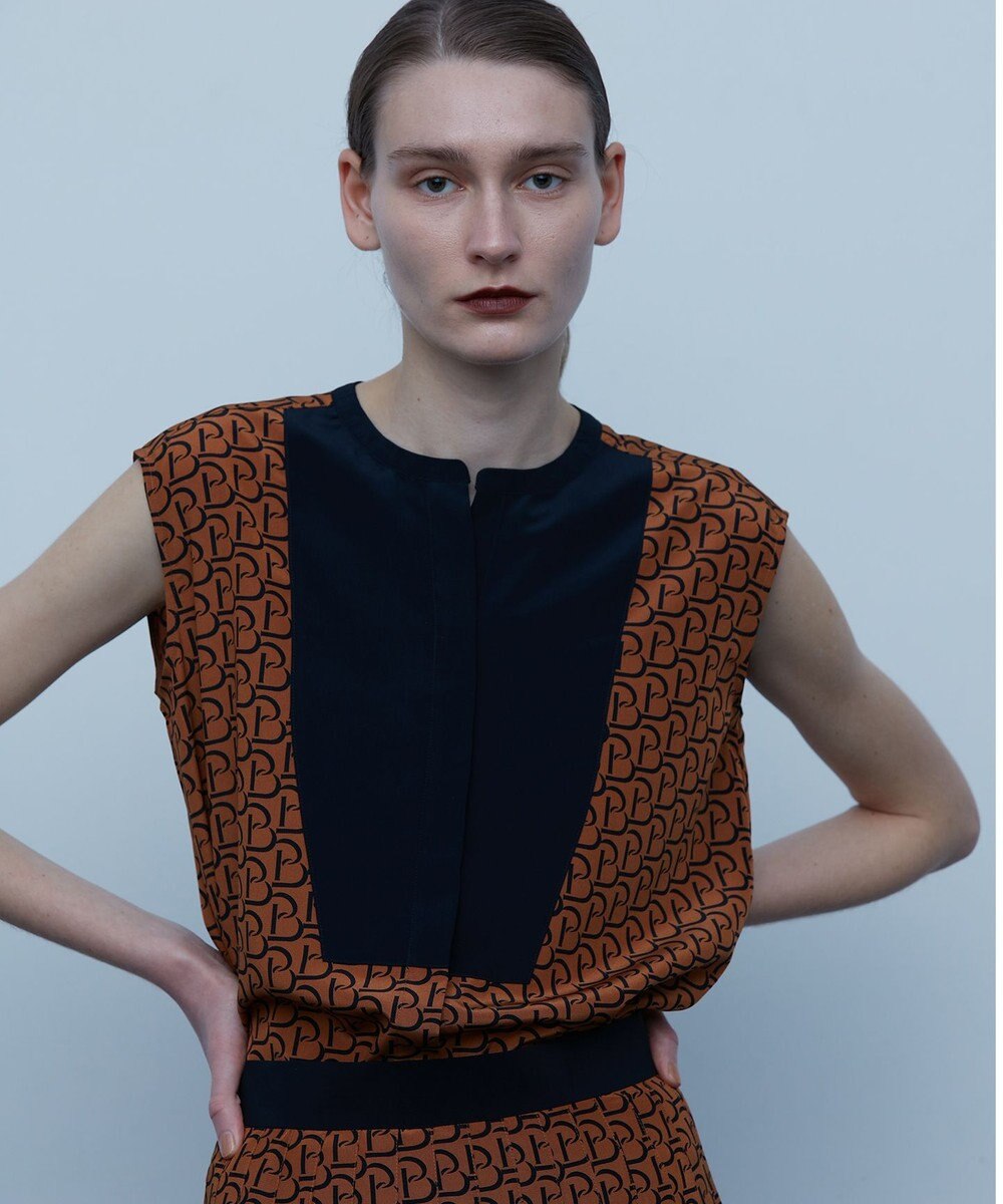 BEIGE， MONT THABOR / ロゴブラウス 