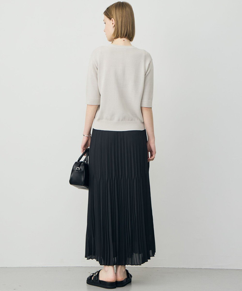 ICB ブライトコイル Vネックニット 