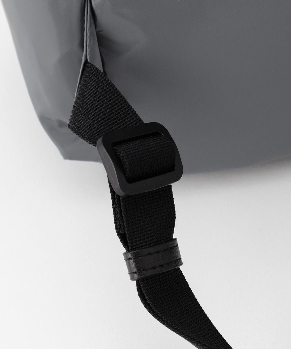 LA BAGAGERIE メタリックドロストポケット　リュックサック 