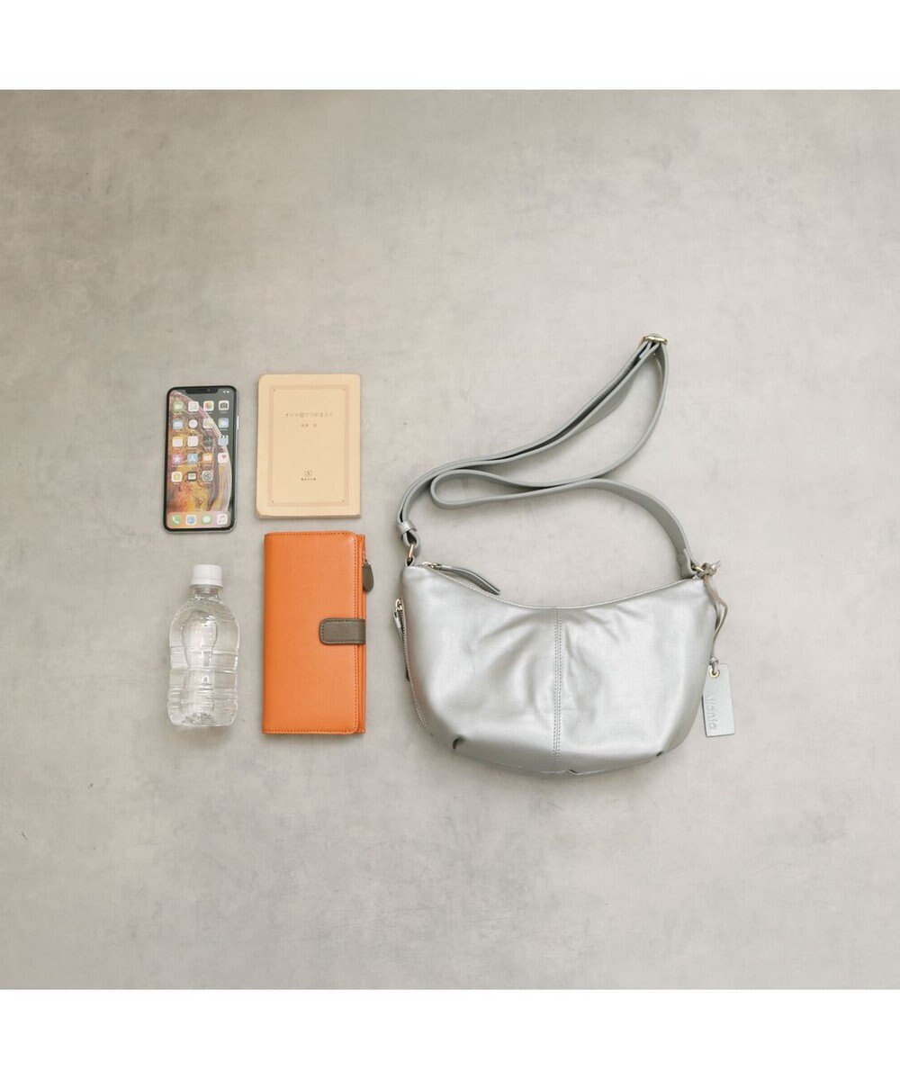 UNBILLION アトランタ ATLANTA / やぎ革軽量ハーフムーンショルダー 