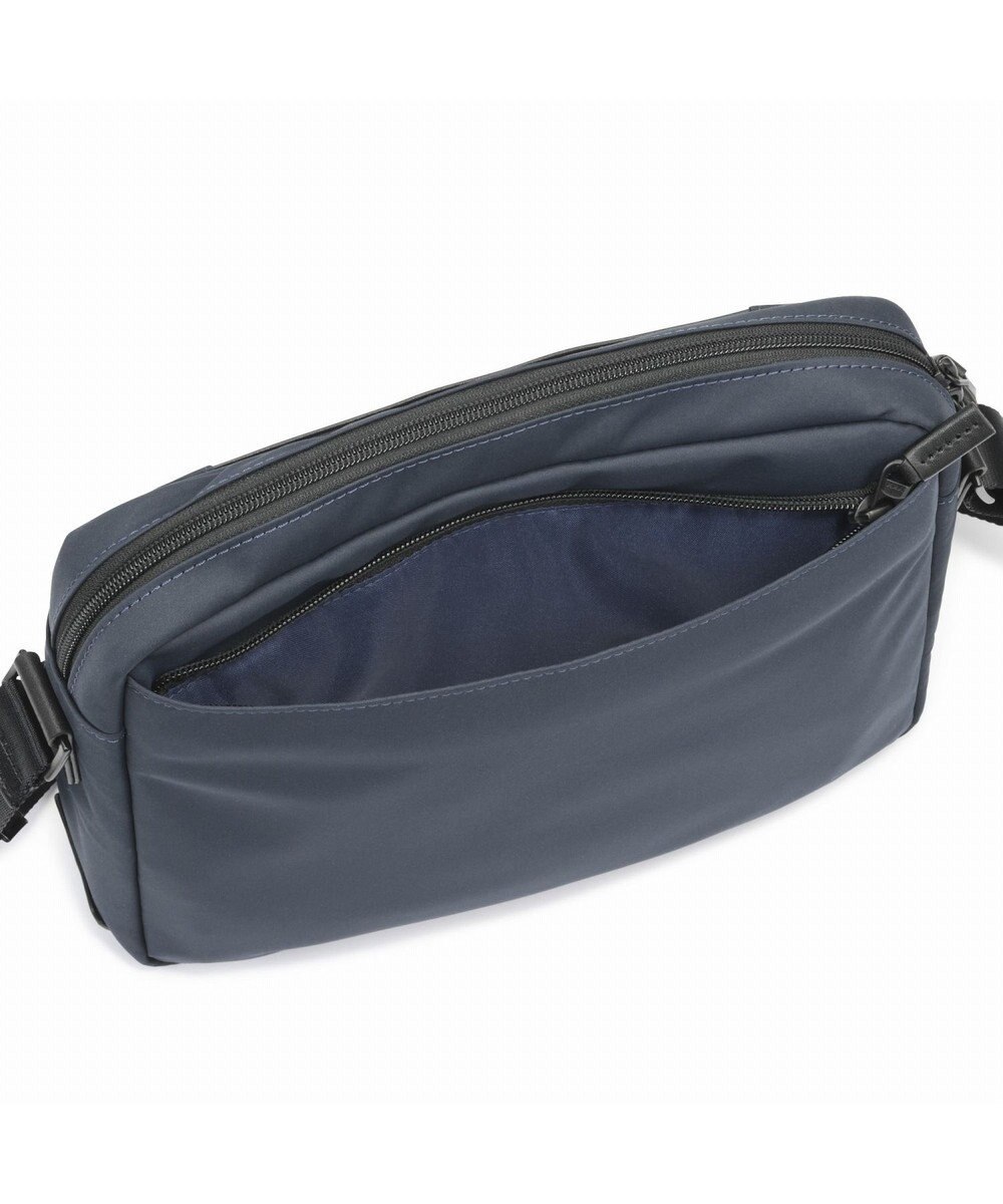 ZERO HALLIBURTON  サイファークワイエット ショルダーバッグ 81531 