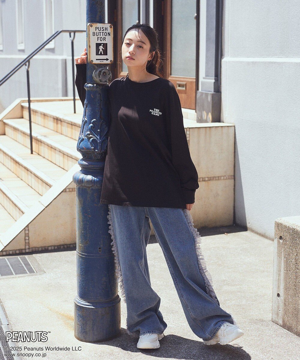 earth music&ecology 【綿100％】ＰＥＡＮＵＴＳ／ｅａｒｔｈ　ピーナッツギャングロンＴ 