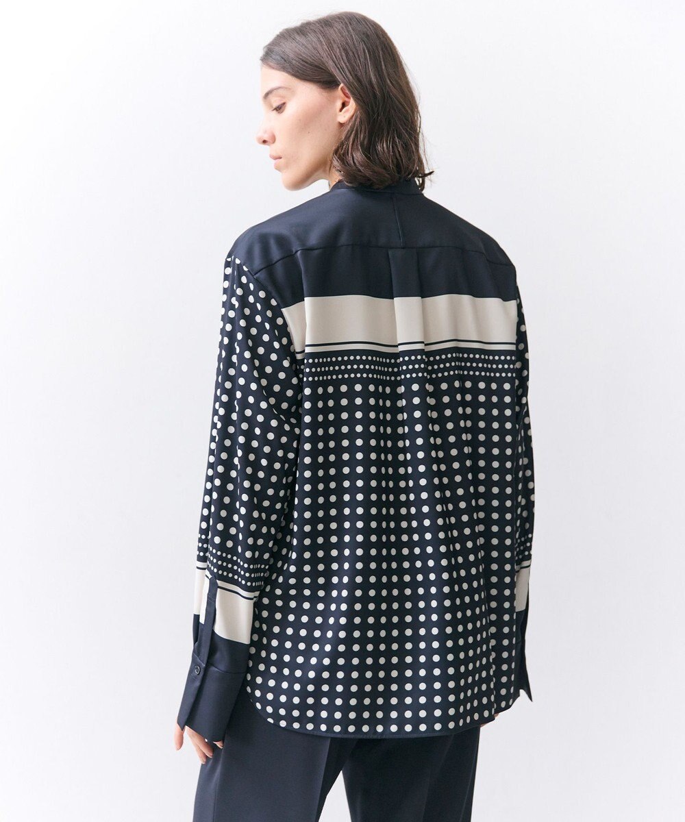 BEIGE， GADE / モノトーンドット柄バンドカラーブラウス 