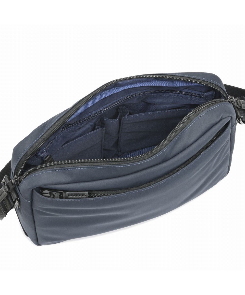 ZERO HALLIBURTON  サイファークワイエット ショルダーバッグ 81531 