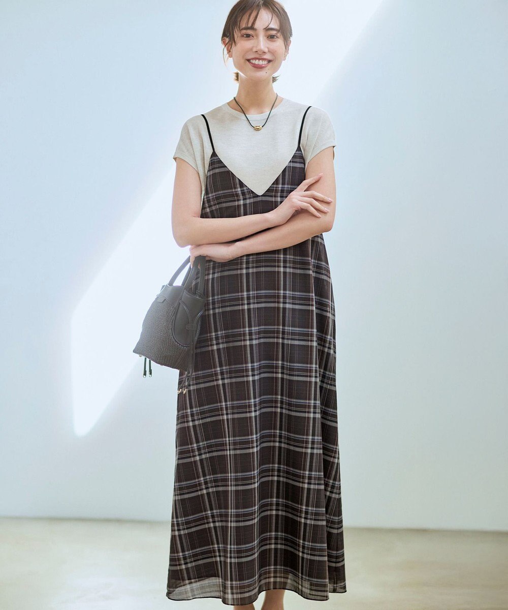 23区 シャイニーシアー ノースリーブ ニット 